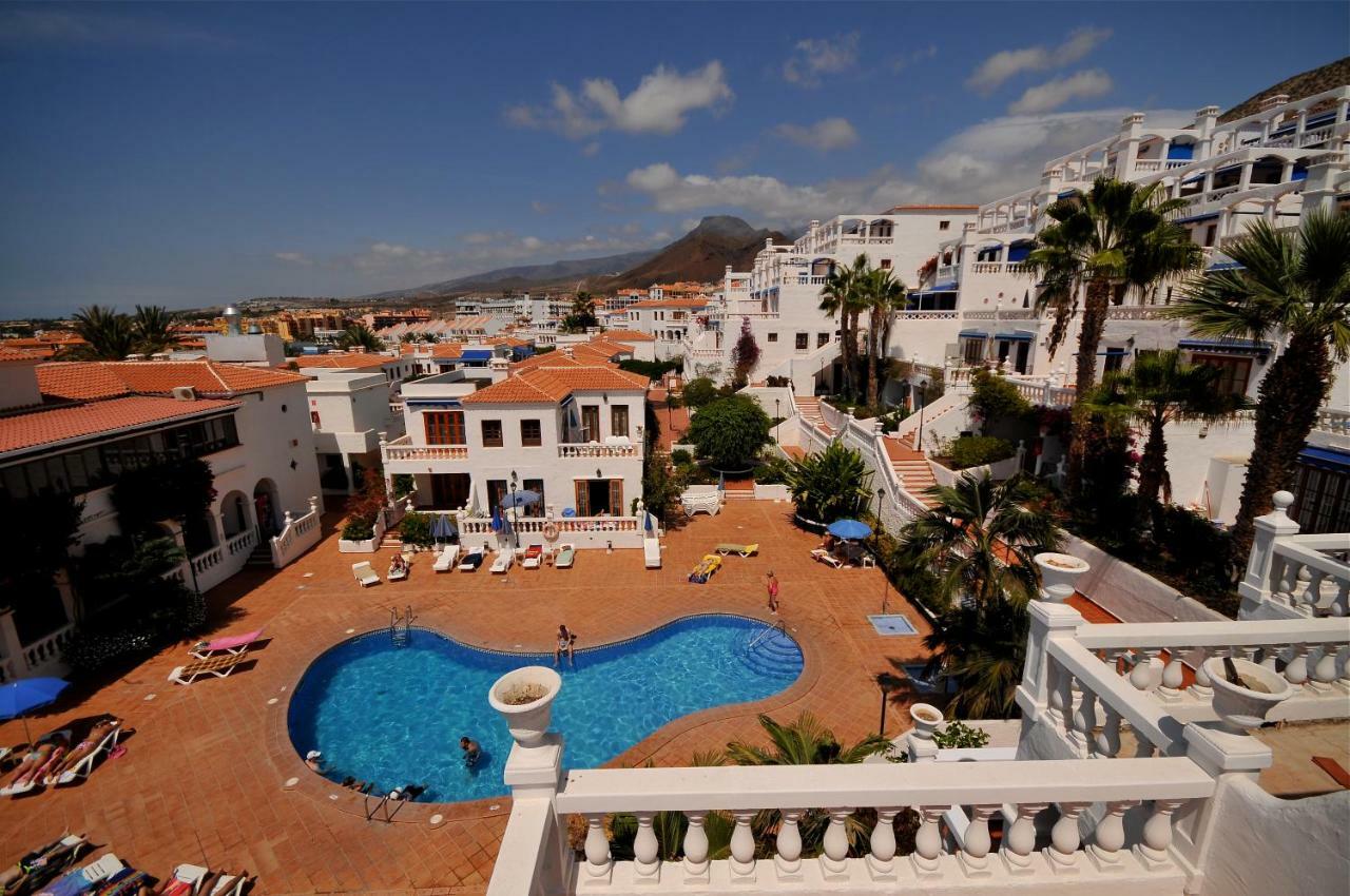 Royal Palm Aparthotel Лос Кристианос Екстериор снимка